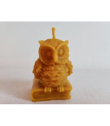 Sowa na książce większa 6 cm - Świeczka z wosku pszczelego