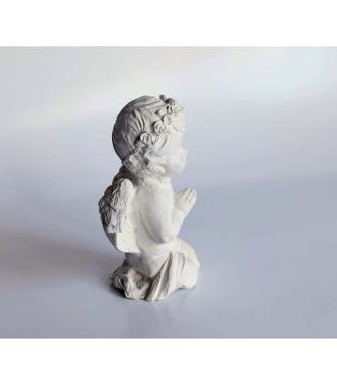 Aniołek z klęczący 12 cm - figurka z gipsu