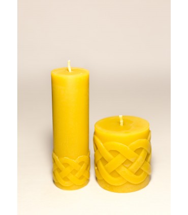 Walec z wzorem plecionki duży - świeca z wosku pszczelego