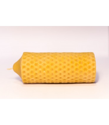 Walec z wzorem plastra miodu 15 cm - świeca z wosku pszczelego