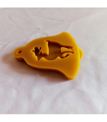 Dzwoneczek z reniferem - Zawieszka na choinkę z wosku pszczelego